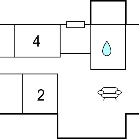 بيت للعطل Four Bedroom Holiday In *